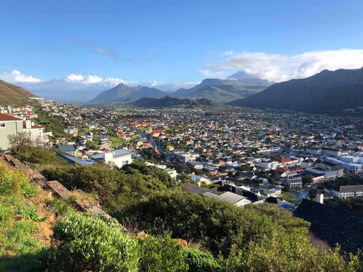 1 Mountain Rd Boutique B & B Fish Hoek Exterior foto